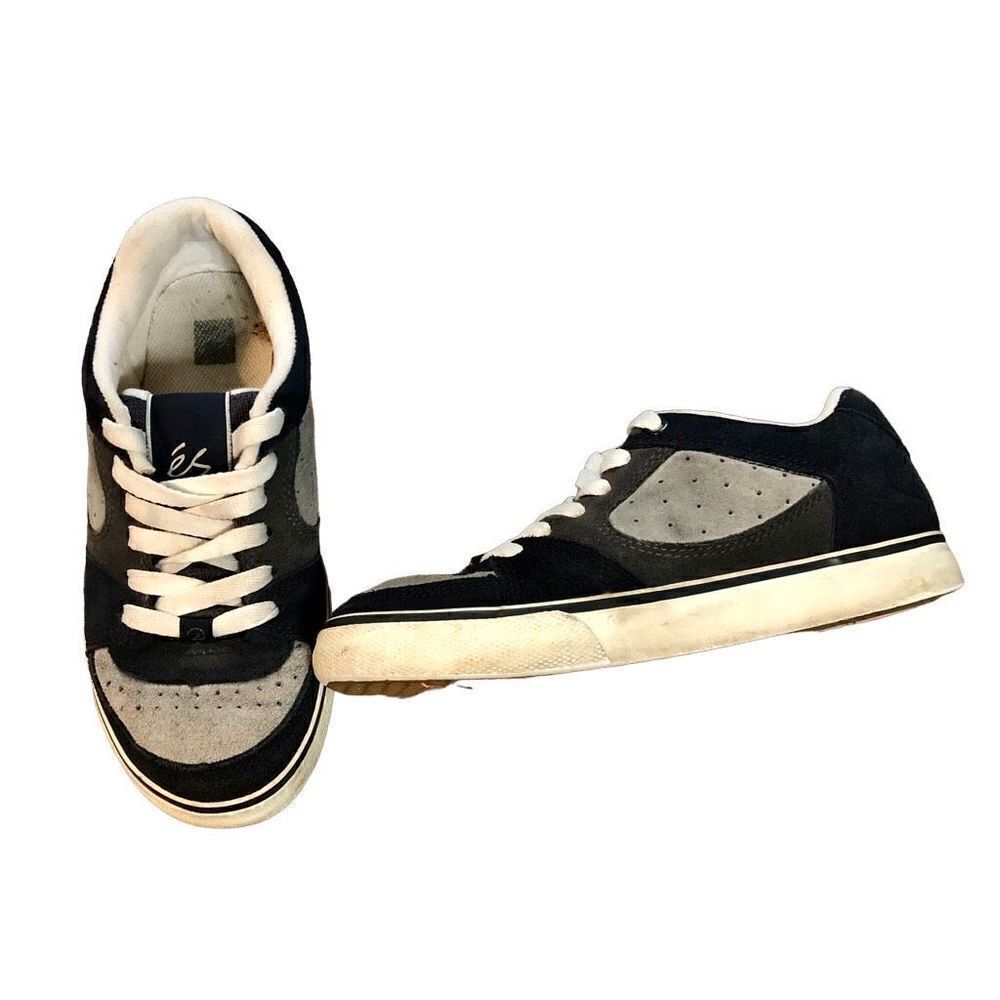 ES Boy’s Square One Boy’s Shoes Size 5